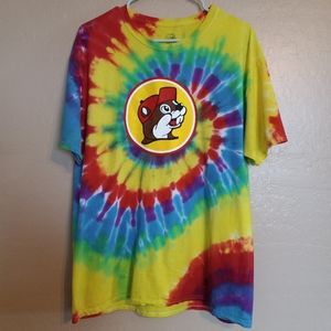 Buc-ee's Peace & Love Tie-dye Tee